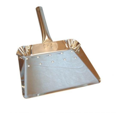 Kühvel 20x18cm aukudega r/v
