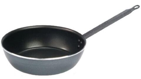 Kastmepann 24cm kaaneta (ei sobi induktsioonile)