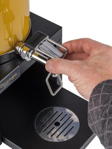 Adapter joogidosaatoritele 10700 või 10830
