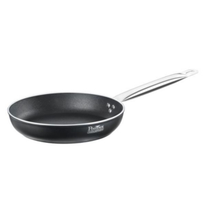 Praepann 24cm kaaneta, Al/Non-stick QuanTanium, r/v käepide, igale pliiditüübile