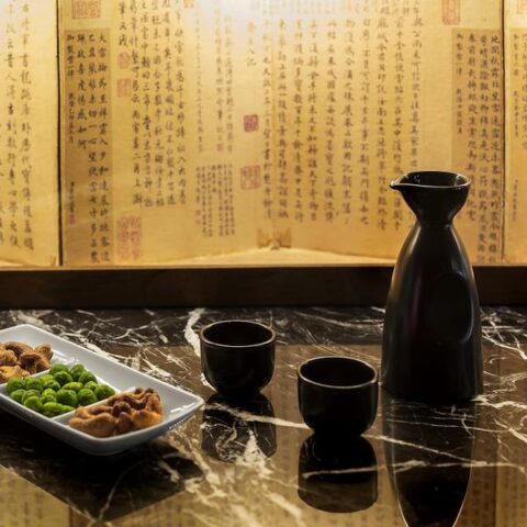 Sake pudel must Asia